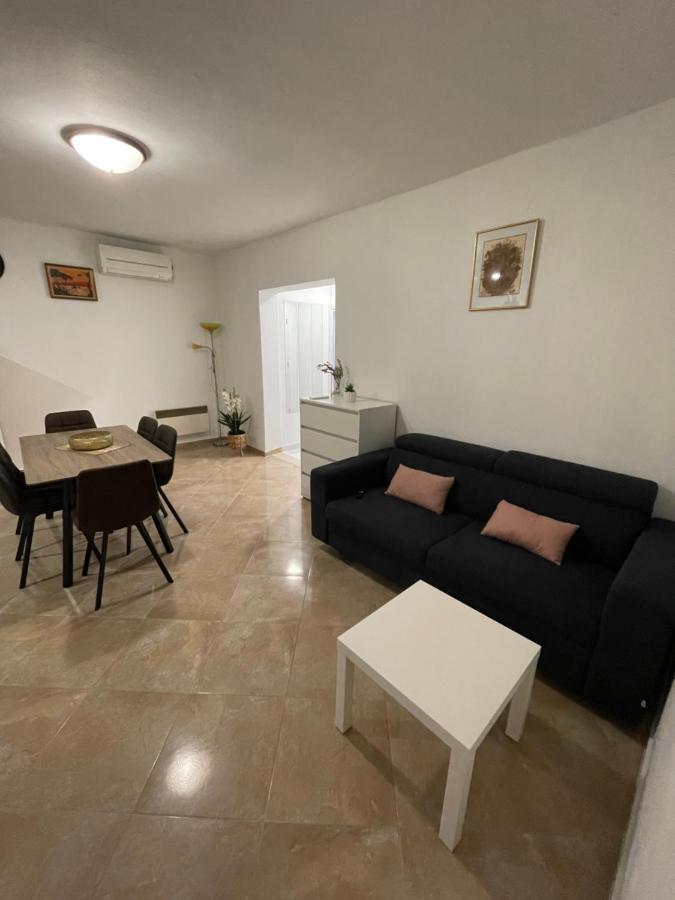 Holiday Home “Marko” With Heated Pool! Nin Exteriér fotografie